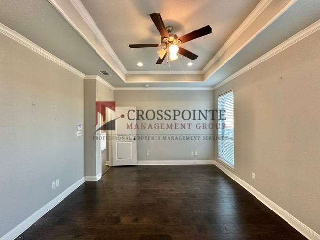 Building Photo - Stunning 3 Bed 2 Bath in South Tyler!