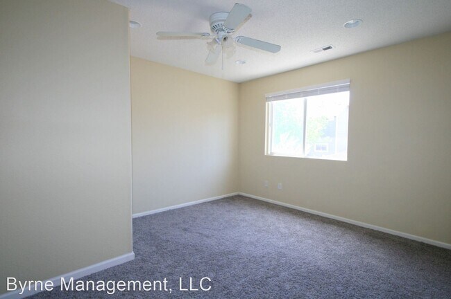 Building Photo - 3 br, 2.5 bath House - 7156 Bonnie Brae Lane