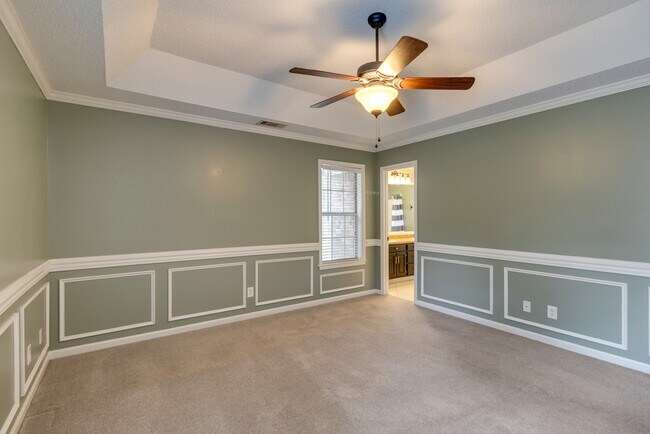 Building Photo - 397 Greenwich Dr