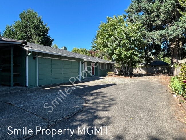 Primary Photo - 3819 SE 130th Ave