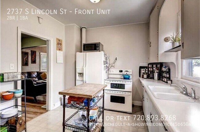 Building Photo - Charming Vintage Retreat: 2BD/1BA Front Un...