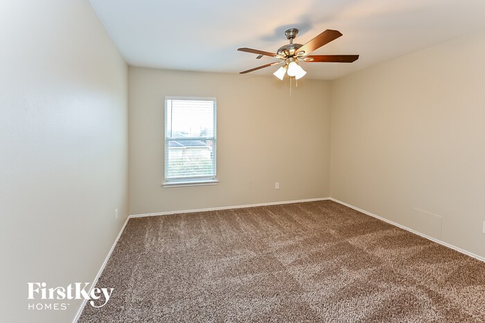 Building Photo - 7230 Wimberly Oaks Ln