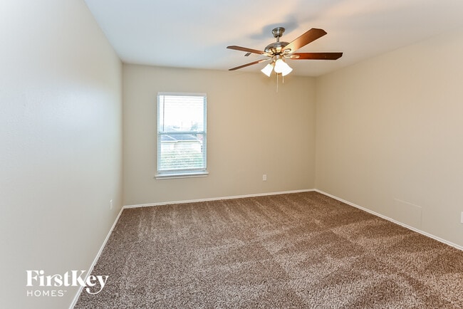 Building Photo - 7230 Wimberly Oaks Ln