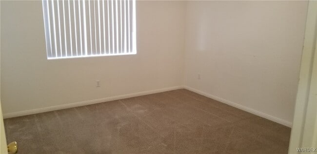 Building Photo - 870 Florence Ave