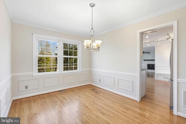 Building Photo - 7329 Fleetwood Ct