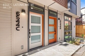 Building Photo - 6544 Latona Ave NE