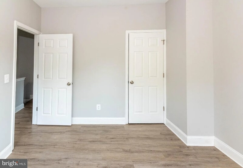 Building Photo - 3914 Ridgewood Ave