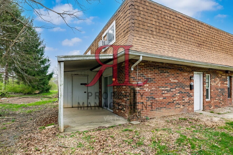 Building Photo - 4927 Myers Rd