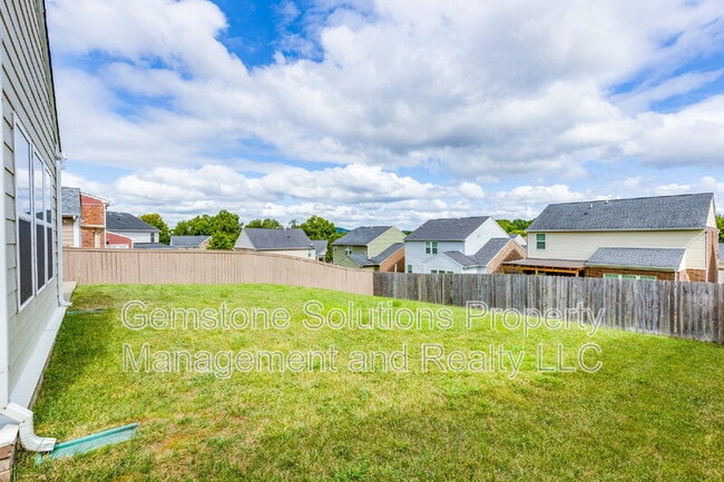 Building Photo - 7512 Oakledge Dr