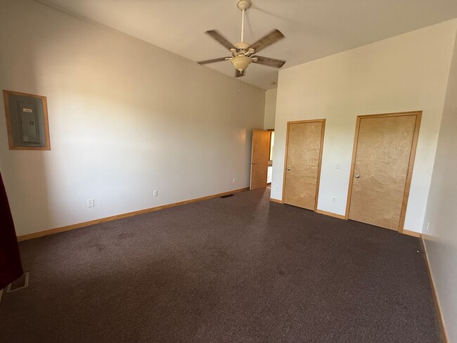 Building Photo - Spacious Newly Remodeled 2-Bedroom Upper Apartment in the Village of Grass Lake