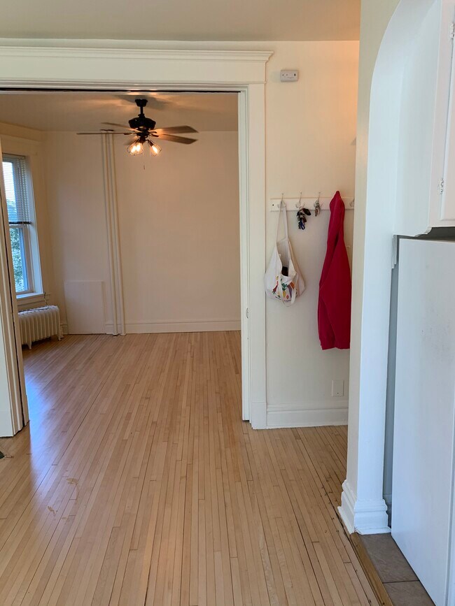 Bedroom - 1006 E 3rd St