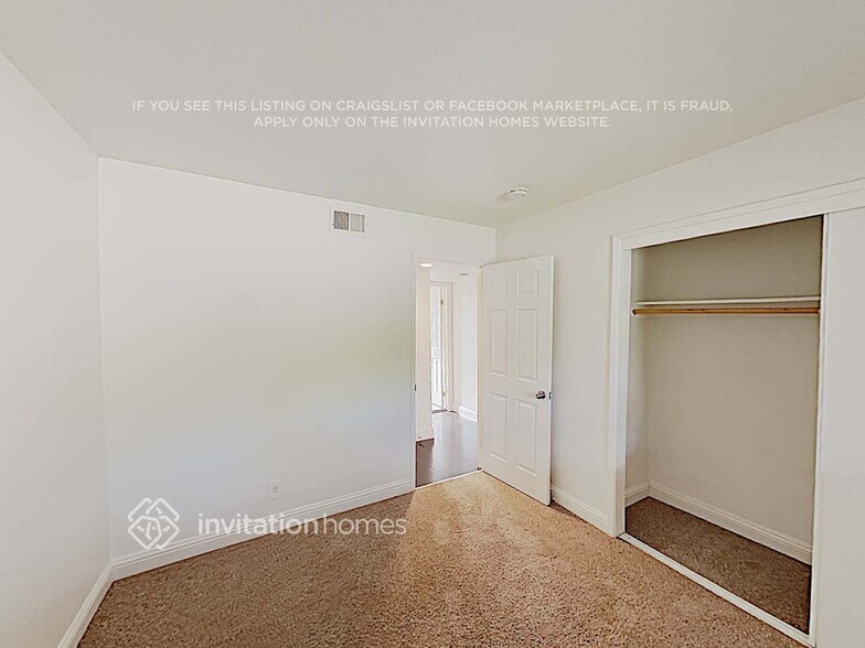 Building Photo - 5621 San Juan Ave