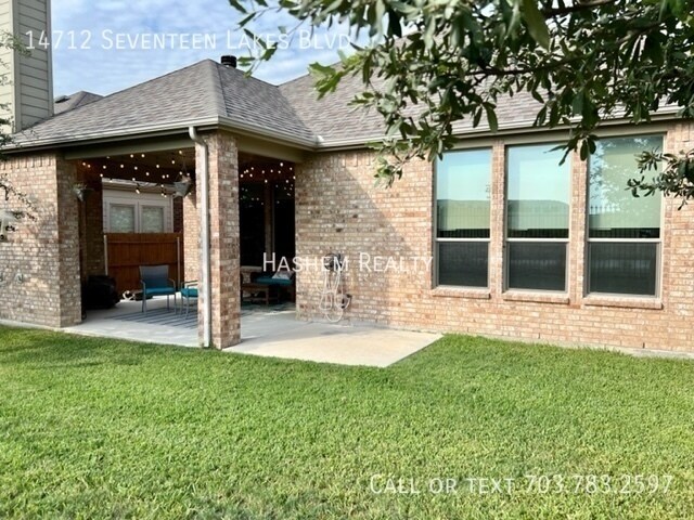 Building Photo - MOVE IN SPECIAL!!!!