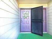 Building Photo - 9350 Country Creek St