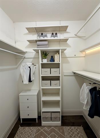 Building Photo - 5015 Ashbrook Rd