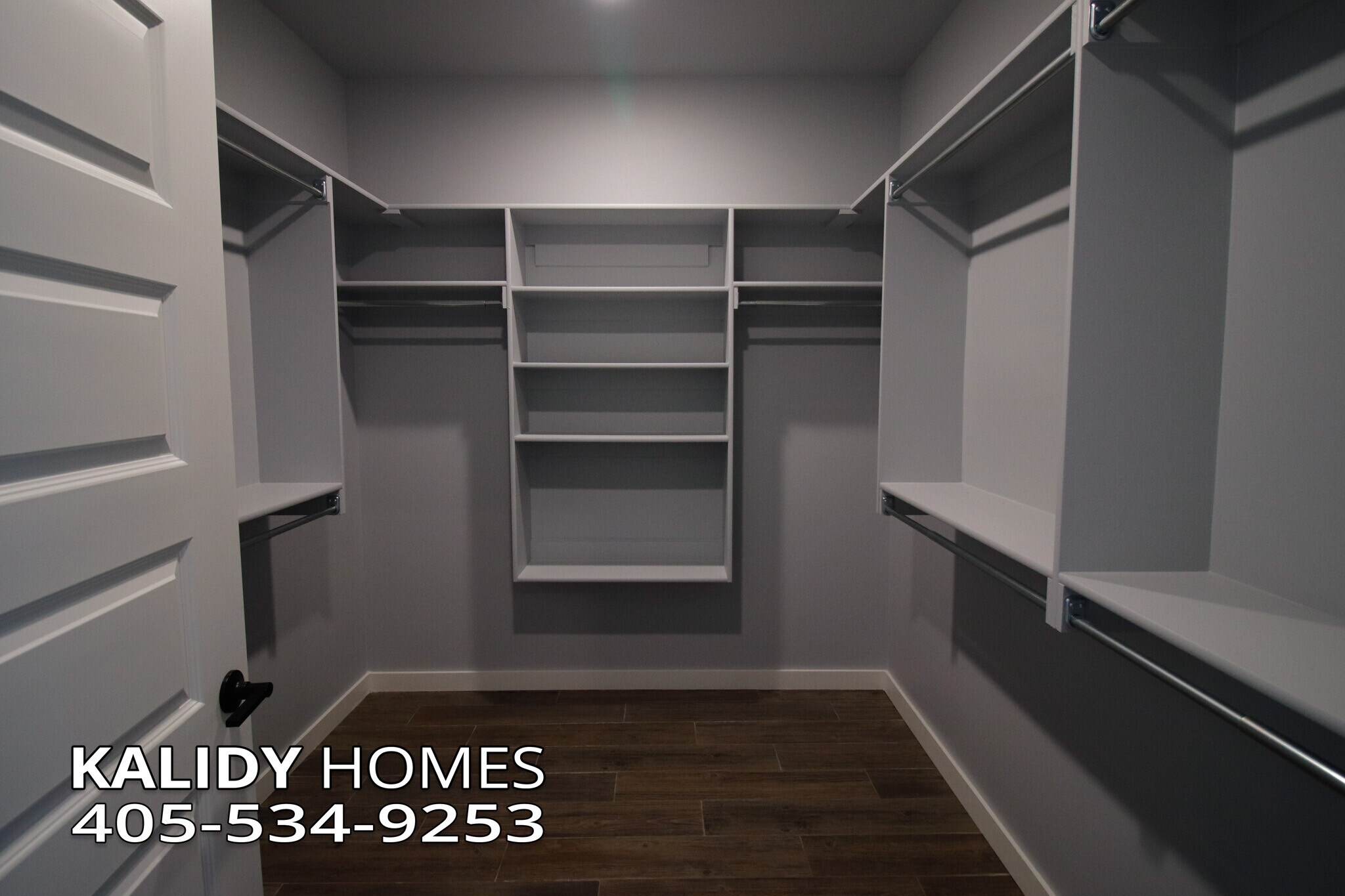 Building Photo - 1755 Kalidy Dr