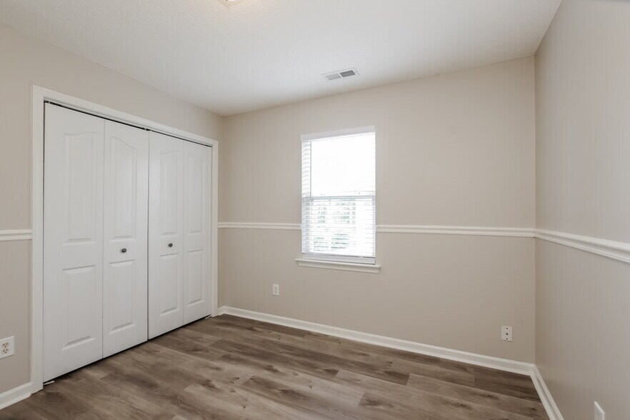 Building Photo - 13911 Gauley Cir