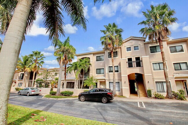 Building Photo - 2801 Sarento Pl