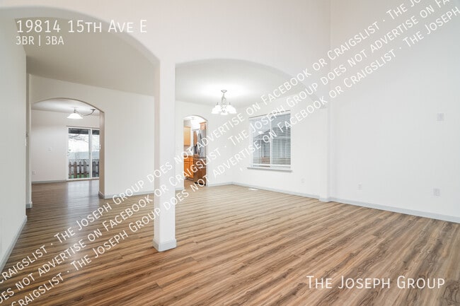 Building Photo - 19814 15th Avenue E