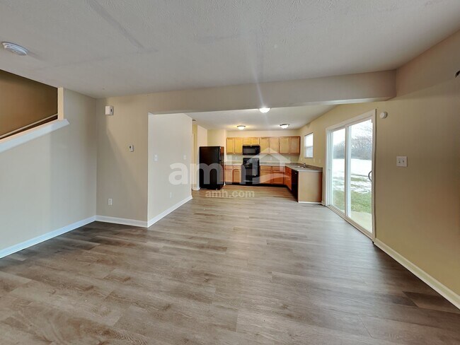 Building Photo - 4143 Apple Creek Dr