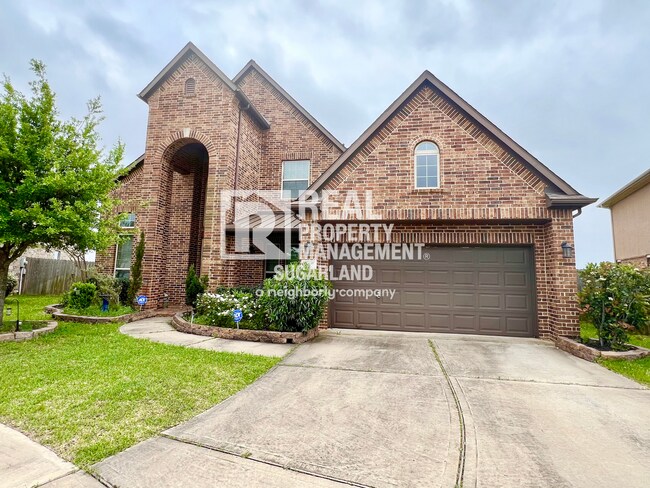 Building Photo - Stunning 5-Bedroom, 4.5-Bath Home for Rent in Richmond, TX