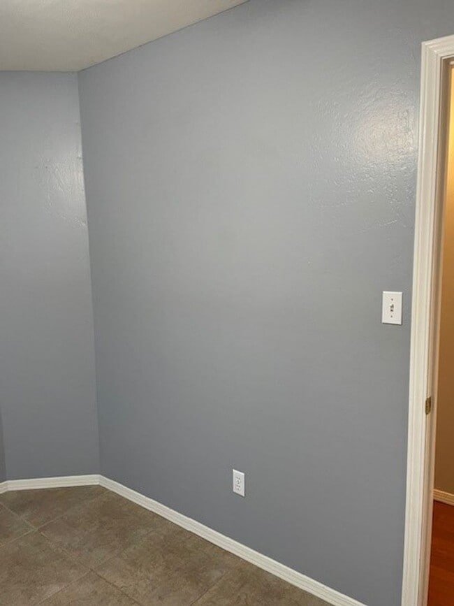 Building Photo - 3025 Starside Dr