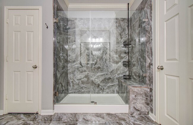 Building Photo - 13558 Fawn Lily Dr