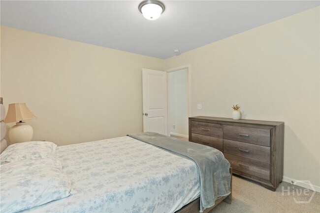 Building Photo - 129 Whitehaven Rd
