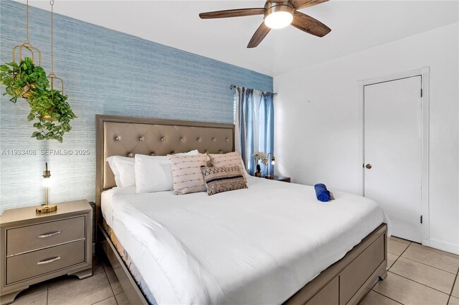 Building Photo - 437 NE 107th St