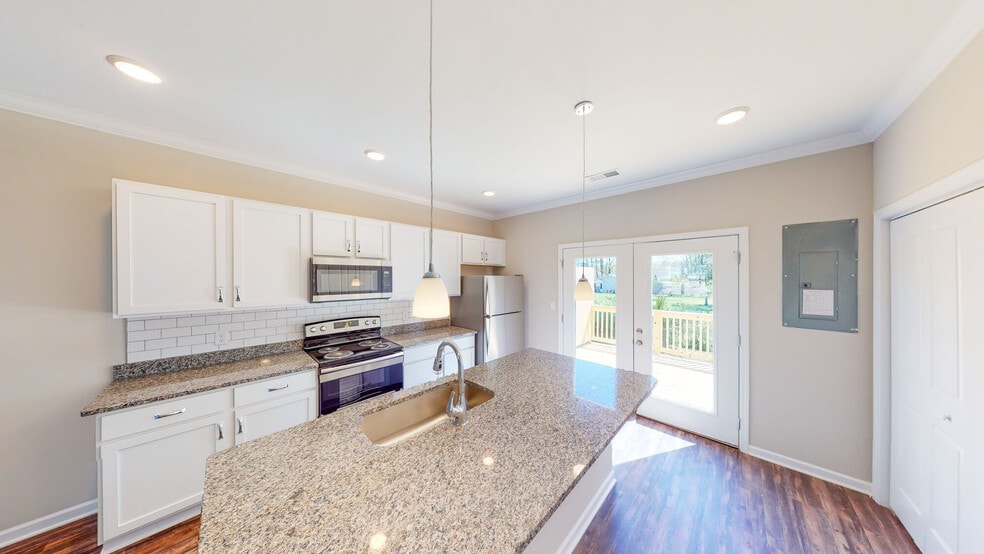 Building Photo - Lennox Commons Apartments by Callio Properties