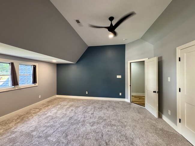 Building Photo - 243 Chuniloti Way
