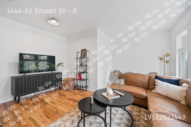 Building Photo - 1444 Stuart St