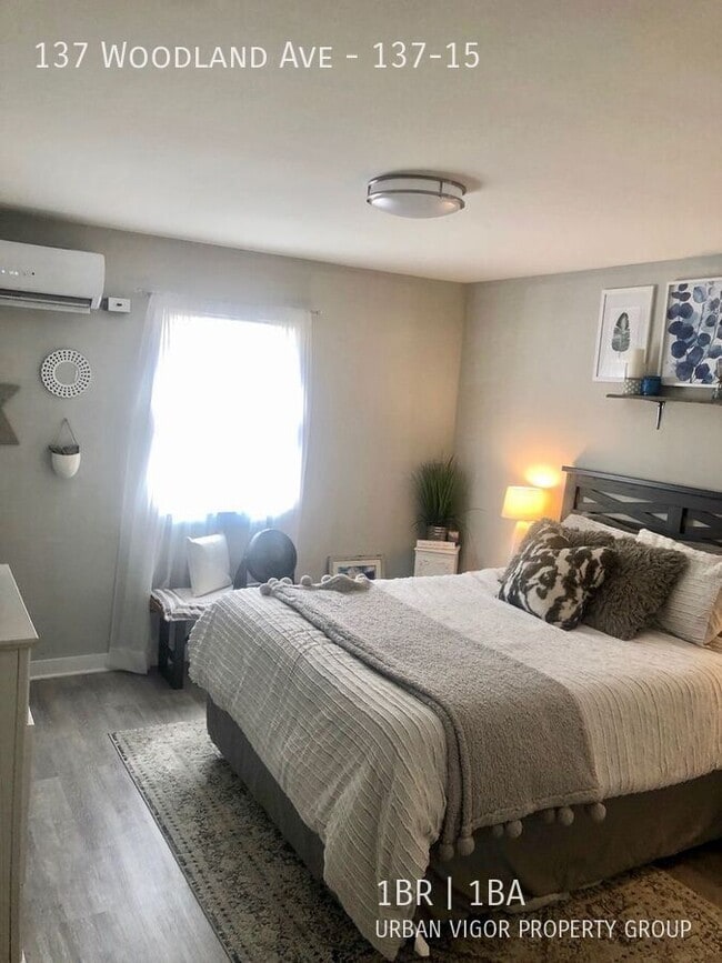 Building Photo - 137 Woodland Ave