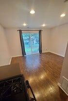 Building Photo - 58 Carroll View Ave