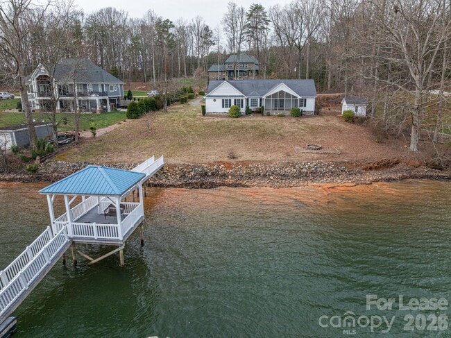 Building Photo - 4626 Little Creek Dr