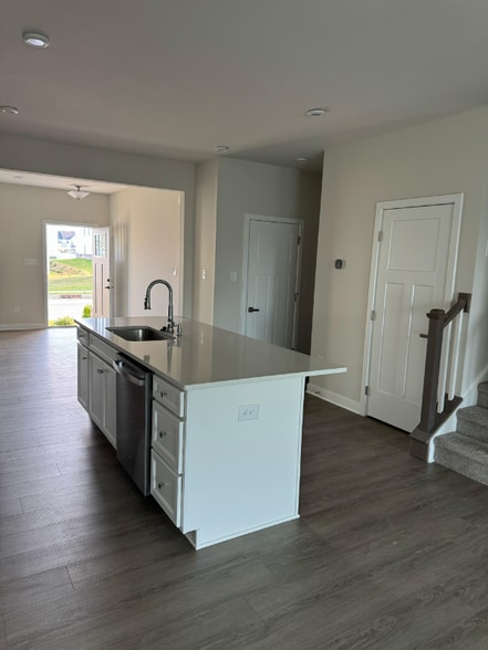 Building Photo - 68 Rosemary Wy