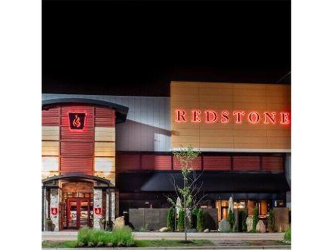 Building Photo - 12610 Ridgedale Dr