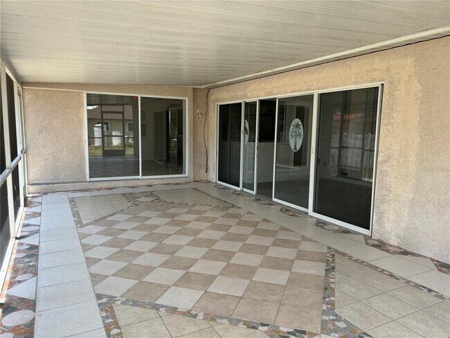 Building Photo - 4272 Pandora Rd