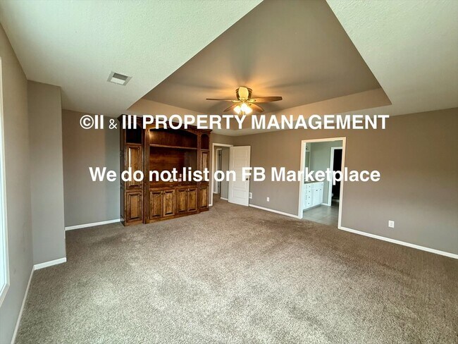 Building Photo - 9548 Roundtree St