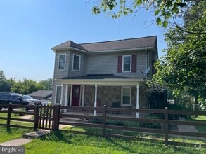 Building Photo - 12122 Woodsboro Pike