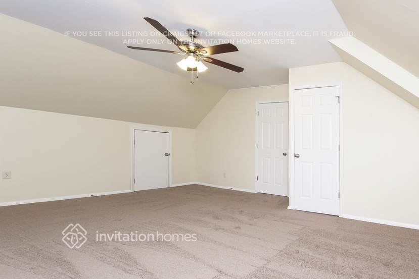 Building Photo - 175 Park Meadows Dr SW