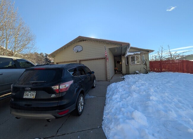 Primary Photo - 810 E Saguaro St