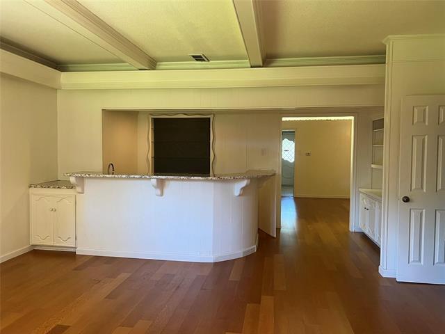 Building Photo - 7135 Blairview Dr