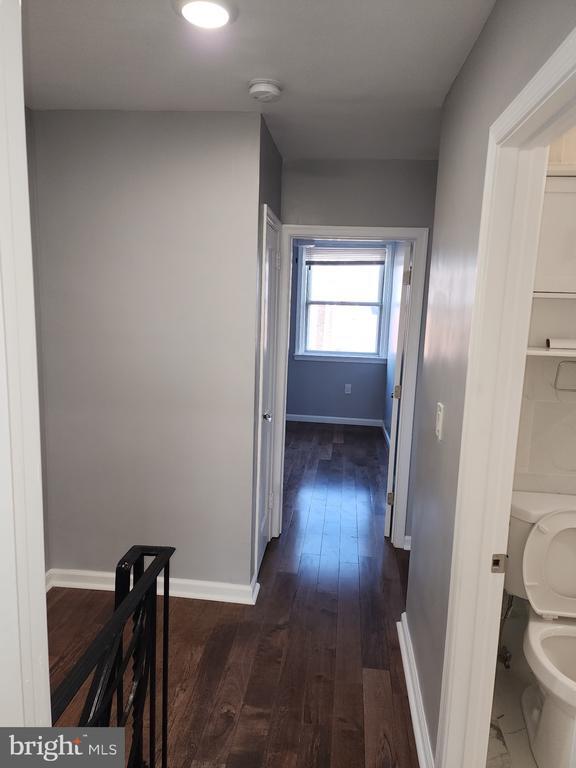 Building Photo - 6613 Eastwood St