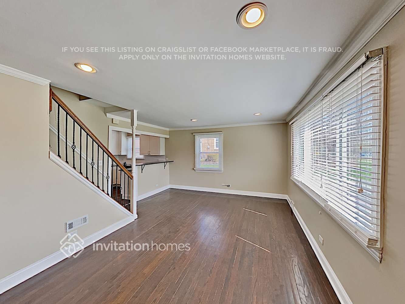 Building Photo - 336 W Brookfield St