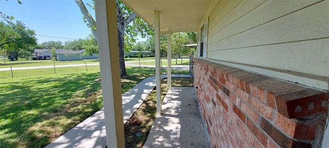 Building Photo - 6715 Grace Ln