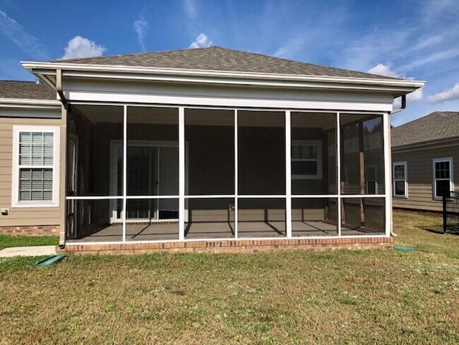 Building Photo - KINGS FORK FARM