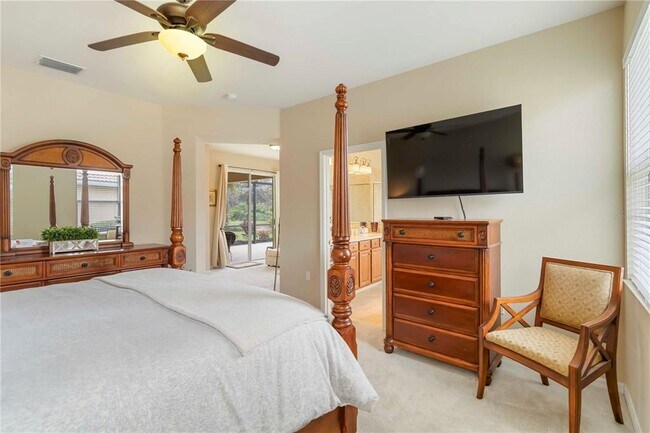 Building Photo - 243 River Enclave Ct