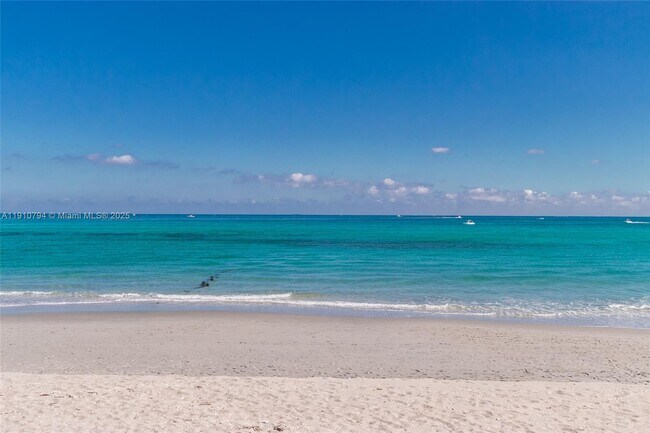 Building Photo - 1200 S Ocean Blvd