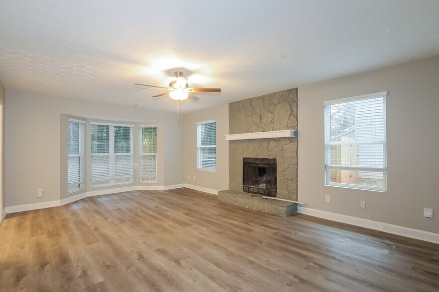 Building Photo - 6179 Charring Cross Ct